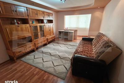 Apartament cu 3 camere decomandat în Craiovița Nouă - 3