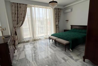 Penthouse cu 3 camere decomandat, mobilat în Mamaia-Sat - 15
