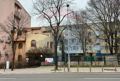 Casă cu 5 camere cu Garaj în Republica - 24