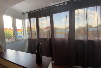 Apartament cu 3 camere decomandat, mobilat în Tei - 25