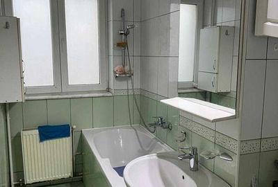 Apartament cu 3 camere decomandat în Letea Veche - 1