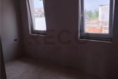 Casă cu 3 camere cu Teren 460 Mp în Cihei - 10