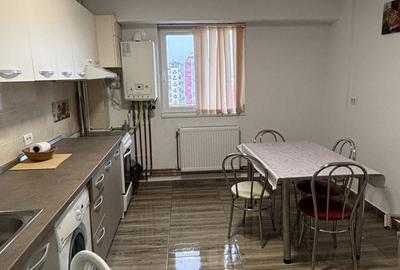 Apartament cu 2 camere decomandat în Central - 2