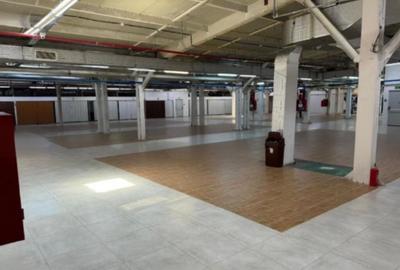 Spațiu comercial, de 1,500 mp, în Militari