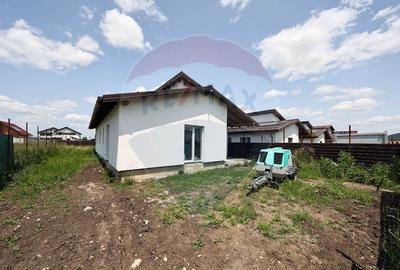 Casa verde, P+M, teren 486 mp, panouri solare - PROSUMATOR, Sanpetru! - 25