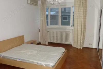 Apartament cu 4 camere decomandat în Romană - 3