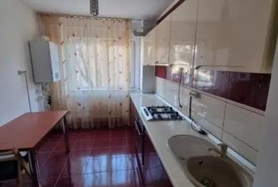 Apartament cu 3 camere decomandat în Păcii - 3