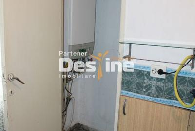 Apartament cu 3 camere decomandat în Central - 12