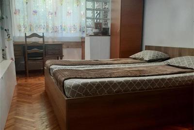 Apartament cu 4 camere semidecomandat în Titan - 6