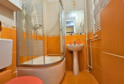 Apartament cu 4 camere semidecomandat, mobilat în Apărătorii Patriei - 15