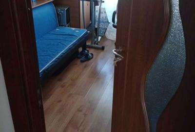 Apartament cu 3 camere semidecomandat în Central - 4