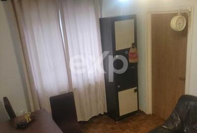 Apartament cu 3 camere semidecomandat în Trivale - 2