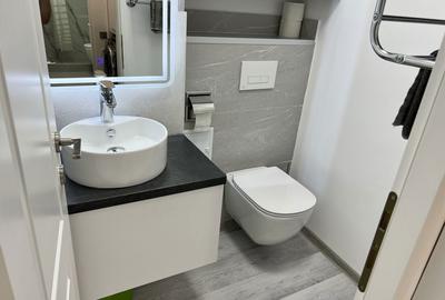 Apartament cu 3 camere decomandat în Decebal - 2