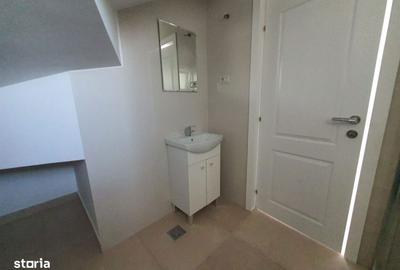 Apartament cu 4 camere în Bârnova - 4