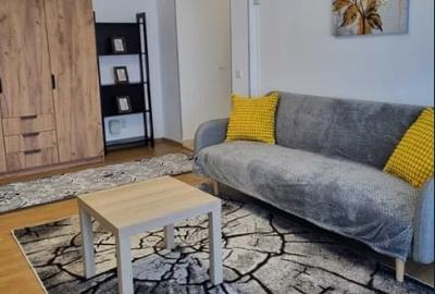 Piata Romana,DECOMANDAT,Renovat,mobilat utilat complet,Merita.! - 1