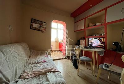 Apartament cu 2 camere, decomandat, zona Lipovei - 4