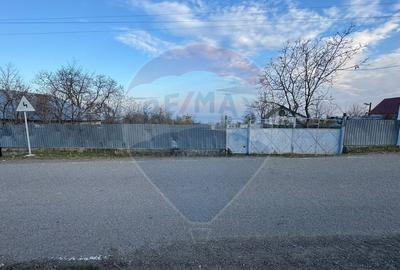 Teren 2636 mp in Padureni /Jari?tea - 3