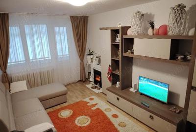 Apartament cu 2 camere decomandat în Central - 2