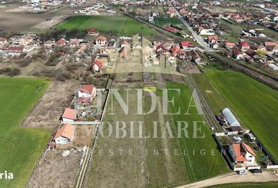 Teren de 1000 mp, în Central - 2