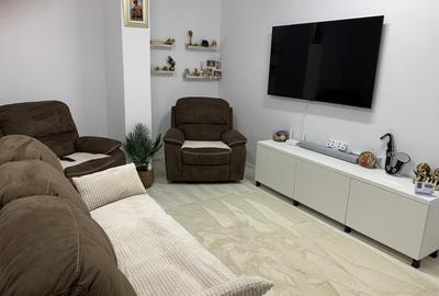 Apartament cu 3 camere decomandat, mobilat în Central - 1