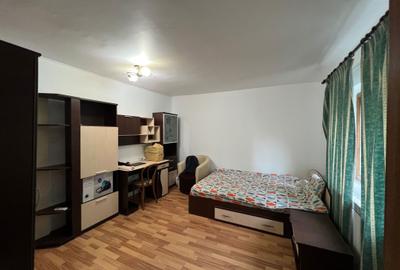 Garsonieră decomandată în Central - 5
