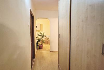 Apartament cu 3 camere decomandat în Popoveni - 1