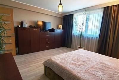Vanzare apartament 4 camere pe 2 etaje, 3 bai, Urban Residence - 36