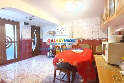 Casă cu 3 camere cu Teren 237 Mp în Apărătorii Patriei - 2