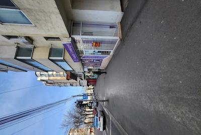 Spațiu comercial, de 45 mp, în Central - 1