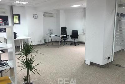 Spațiu comercial, de 105 mp, în Ștefan cel Mare - 2