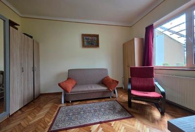 Casă primitoare de vânzare în Seini, aproape de centrul orașului - 8