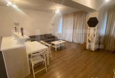Apartament cu 2 camere decomandat, mobilat în Central