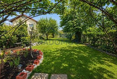 Casă individuală cu 6 camere cu Canalizare în Dorobanțul - 3