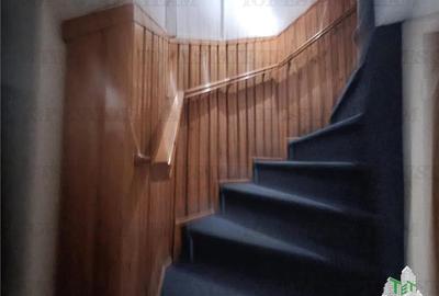 Apartament cu 5 camere decomandat, mobilat în Sud - 13