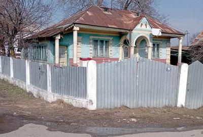 Casă cu Teren 1500 Mp în Central