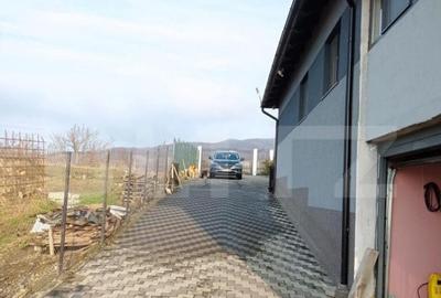 Casă cu 5 camere cu Teren 2500 Mp în Central - 18