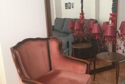Apartament cu 2 camere decomandat, mobilat în Centrul Istoric