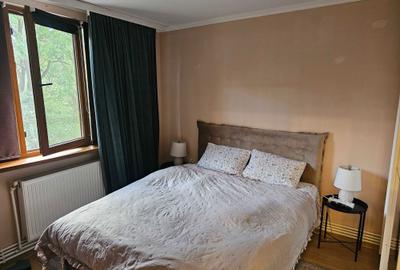 Apartament cu 3 camere semidecomandat în Central - 6