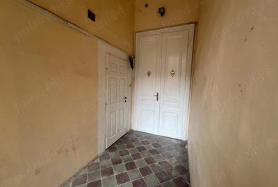 Apartament cu 3 camere semidecomandat în Central - 10
