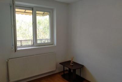 De vanzare apartament - 3