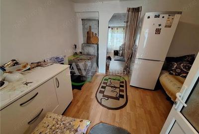 Casă cu 3 camere cu Teren 383 Mp în Șerbănești - 10