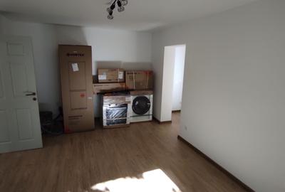 Apartament cu 3 camere în Gura Văii - 1