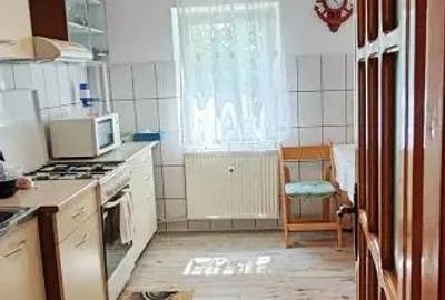 Apartament 3 camere, etajul 1/4, Radauti - 11