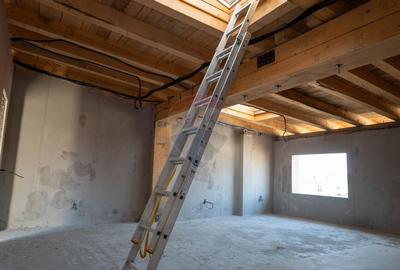 Casă individuală cu 6 camere cu Teren 246 Mp în Central - 11