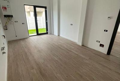 Casă cu 4 camere cu Teren 330 Mp în Central - 2