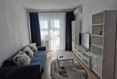 Apartament cu 2 camere semidecomandat în Central