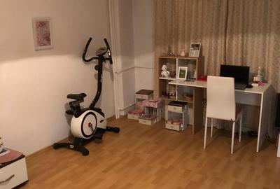 Sebastian apropiere parc - 4