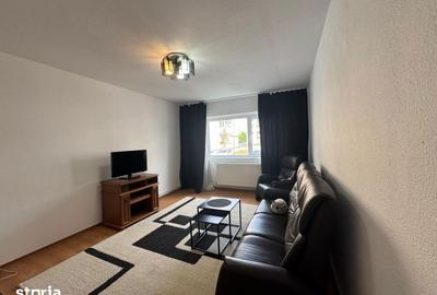 Apartament cu 3 camere decomandat în Mărăcineni - 1