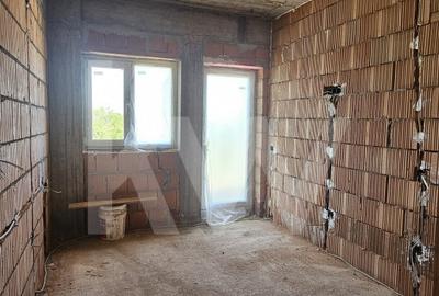 Apartament de 4 camere pe doua niveluri - Turnisor - 11