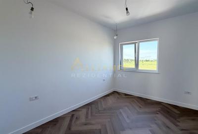 Casă individuală cu 4 camere cu Teren 310 Mp în Berceni - 12